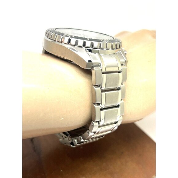 Citizen Men's Watch CA0820-50X Promaster Eco-Drive Green Dial Chronograph 44mm - Picture 13 of 15